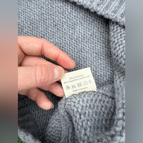 Wool House Gray and Yellow Men's Sweater Vest, Cashmere and Merino Wool size L - Picture 6 of 8